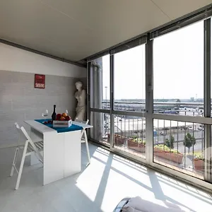 https://la-veranda-bright-top-floor-apartment-with-views-of-the.it-lombardy.com
